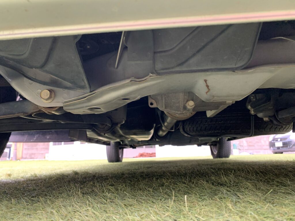 車体下部（前）