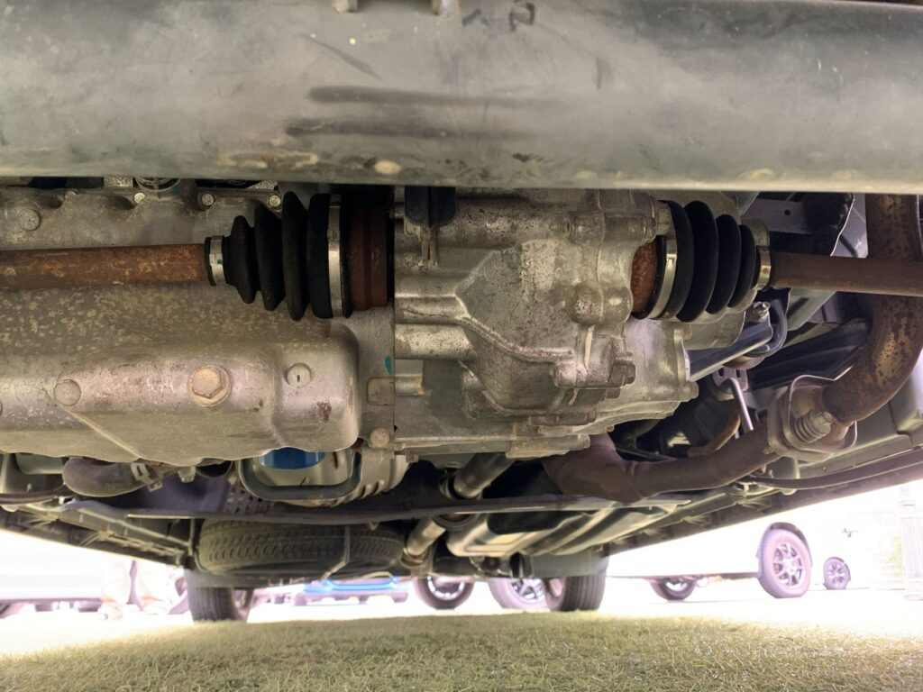 車体下部（後ろ）