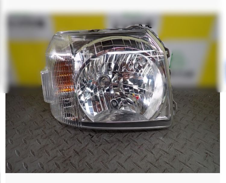 某オークションよりヘッドライト購入